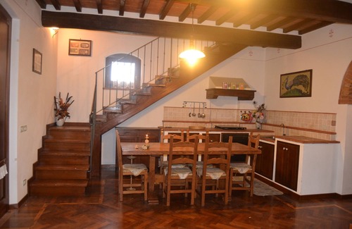 Cortona Casa | Amplia casa de vacaciones en el complejo turístico "Gabolandia", Cortona