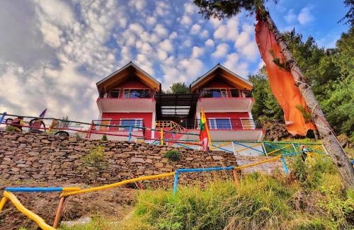 Matiana Casa | Gadegal Homestay Narkanda - Rooms & Pahadi Café