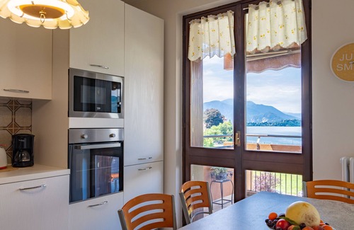 Laveno Apartamento | Gaggetto by Interhome