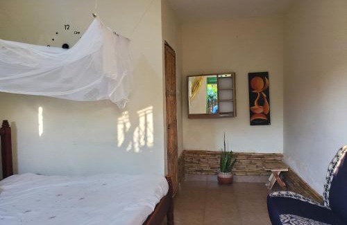 Fort Portal Cama Y Desayuno | Gaia Eco Hub BnB