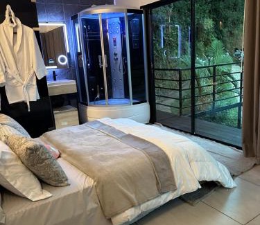 San Rafael Cabina | Gaia Glamping Elegancia Escarlata estándar 1