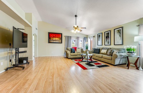 Provinces Master Community Casa | Gail Getaway