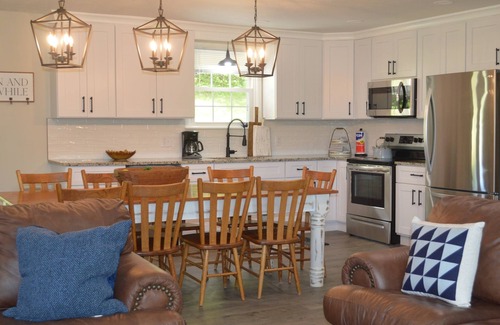 Gainesboro Casa | Gainesboro, TN House, Dale Hollow Lake, Standing Stone State Park, Roaring River