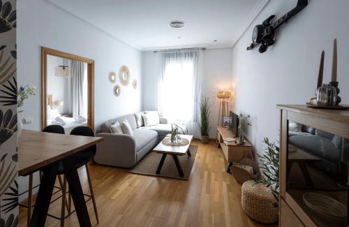 Distrito Centro-Casco-Antiguo Apartamento | Galarza Suite