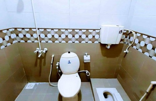 Gulshan-E-Jamal Casa | Galaxy Inn Guest House