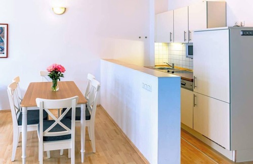 Warnemuende Apartamento | Galeere Summary: Comf
