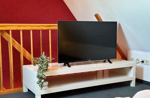 Stadtmitte Apartamento | Galerie-Dachstudio- Ruhig & kompakt-Waschmaschine- WLAN- Parkplatz