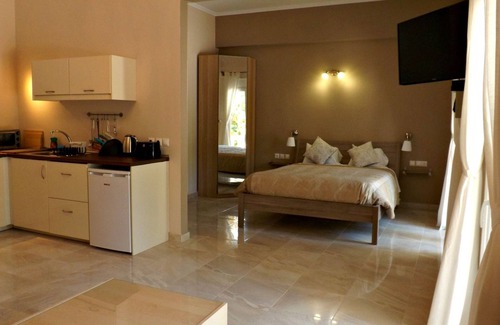 Messonghi Casa | Galini beach studios