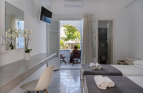 Paros Hotel | Galinos Hotel - Adults Only