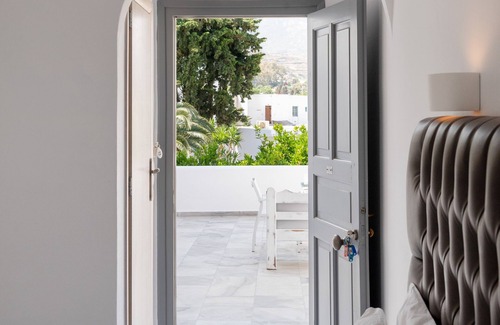 Paros Hotel | Galinos Hotel - Adults Only