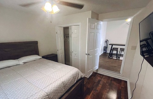 Gallatin Casa | Gallatin home minutes from everything!
