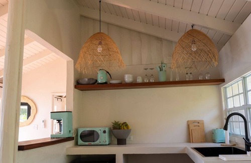 Freemans Bay Cabaña | Galleon Beach Resort