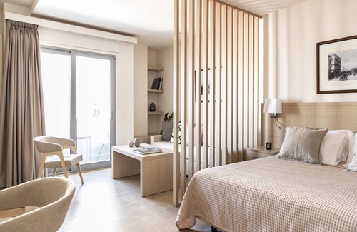 Piraeus Hotel | Gallery Suites & Residences, Piraeus