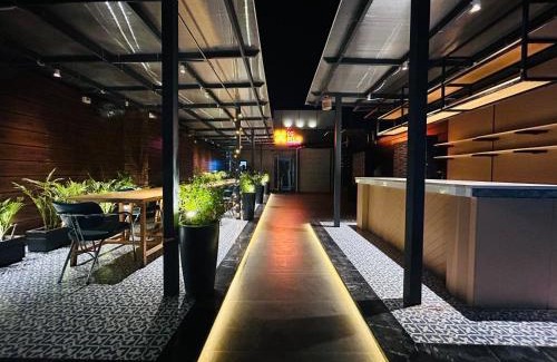 New Delhi Hotel | Gallivanto Inn