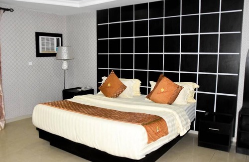 Ojodu Hotel | Galpin Suites Ikeja