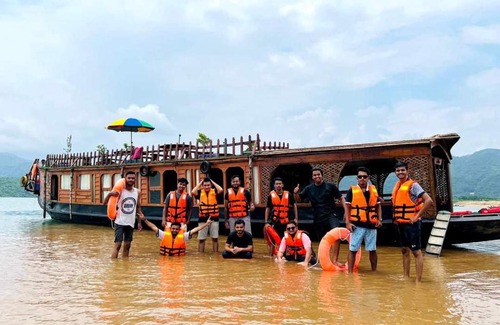 Sunamganj Alquiler De Eote | Galui - Truly Floating House in Tangua