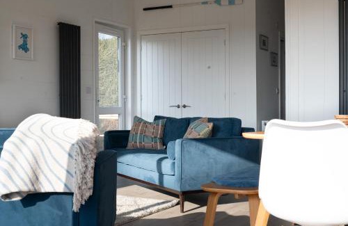 Dwyran Casa | Galwad y Mor