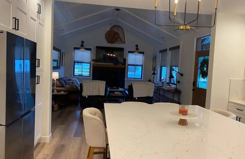 Gig Harbor Casa | Gamble Acres Rest Sleep Play