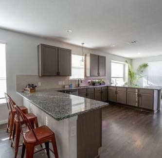 College Station Casa | Game Day Central- 4 miles from Kyle Field