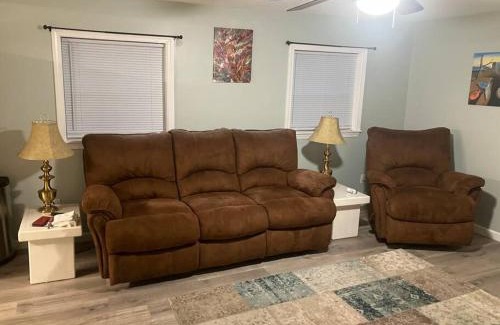 Duncanville Casa | Game day get-a-way
