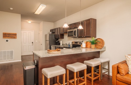 Starkville Condominio | Game Day Ready | MSU Condo | Walk Everywhere