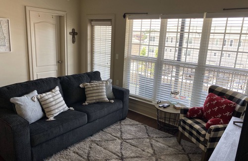 Tuscaloosa Condominio | Game Day Rental close to Bryant-Denny Stadium