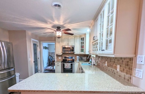 Mount Pocahontas Casa | Game/Entertainment Rooms, Covered Patio, FirePit