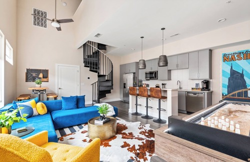 West End Apartamento | Game Night Getaway - Minutes to DT FREE Parking