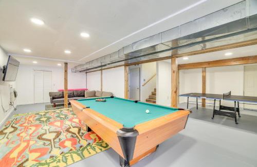 Tobyhanna Casa | Game Room and Fire Pit Poconos Family Getaway