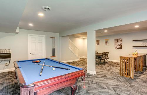Collins Center Casa | Game Room and Hot Tub Big Fun in Ellicottville