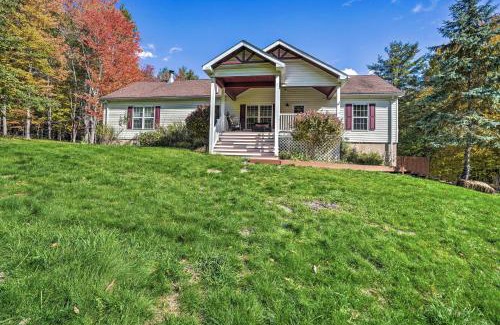 East Durham Casa | Game Room and Spacious Yard 10-Acre Catskills Home!