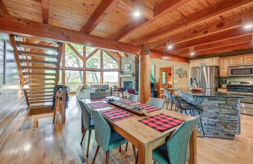 Franklin Casa | Game Room, Hot Tub and Decks Scenic Franklin Cabin