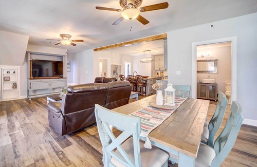 Afton Casa | Game Room + Large Backyard: Afton Home!