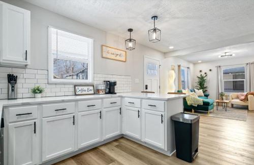 Indianapolis Casa | Game Room Retreat with Firepit and Gym, Sleeps 12