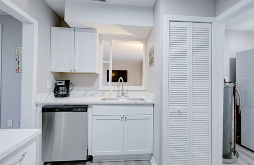 Westland Casa | Game Time- 3 bed, 1 bath whole house