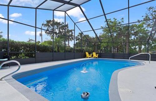 Palm Harbor Casa | Gameroom Canal Large Dock Pool 6 Beds