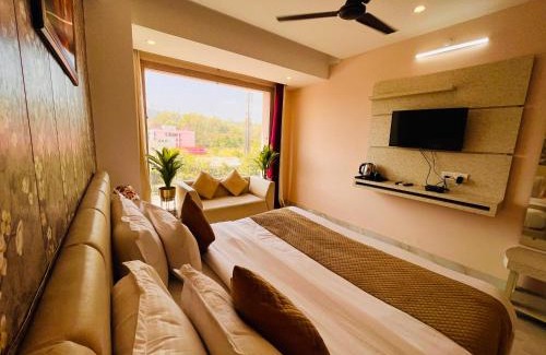 Bilhaur Hotel | Gamsi Roll INN