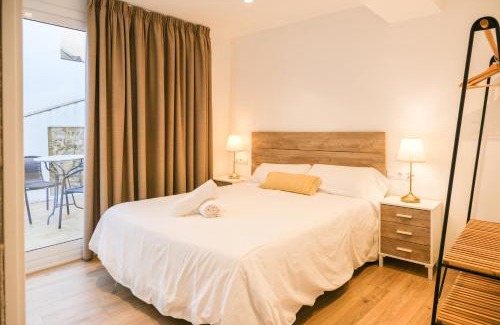 Besalú Apartamento | Ganganell Àtic Apartamento con terraza en Besalú