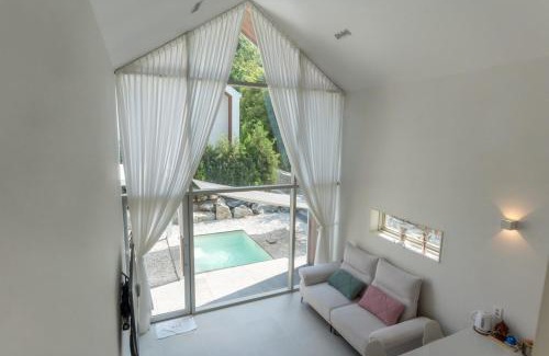 Ganghwa Villa | Ganghwado Ortun Pool Villa Pension