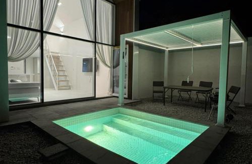 Ganghwa Villa | Ganghwado Ortun Pool Villa Pension