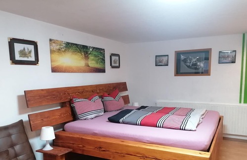 Gebsattel Apartamento | Ganz Neu, 2022 Renovierte Souterrainferienwohnung, 3 km Neben Rothenburg O.d.t