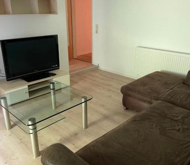 Oerlenbach Apartamento | Ganze Wohnung In Ruhiger Lage