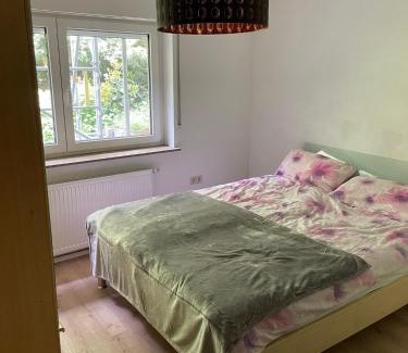 Oerlenbach Apartamento | Ganze Wohnung In Ruhiger Lage