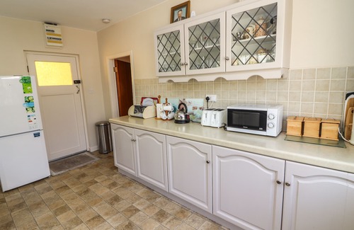 Ardnatrush Cabaña | GAP OF DUNLOE, family friendly in Beaufort, County Kerry