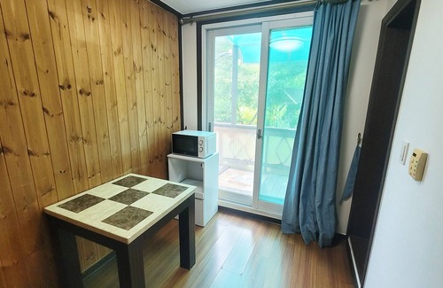 Oeseo Casa | Gapeong Eoneunal Spa Pet Pension