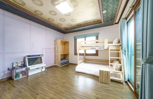 Deokhyeon Casa | Gapyeong Kkomangse Pension