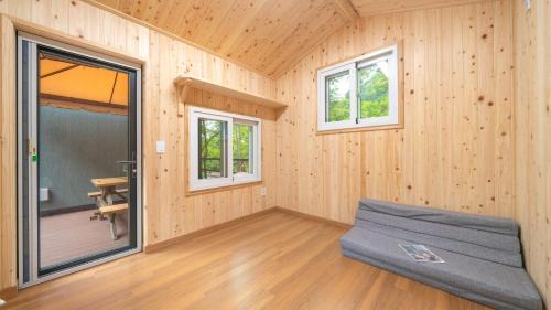 Seorak Casa | Gapyeong Yumyeongsan Gomone pet Camping