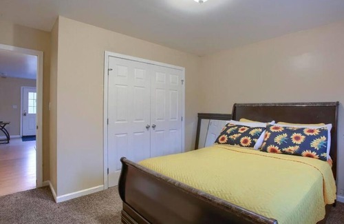 Harrisburg - Hershey Apartamento | Garage 1 bedroom charming apt w/ free parking