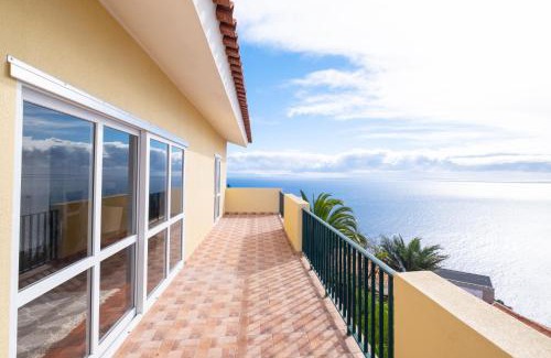 Garajau Casa | Garajau House - Sunrise to Sunset Ocean View Villa