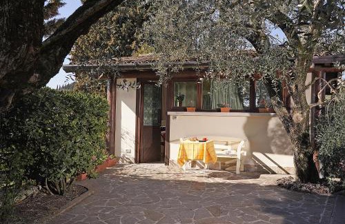 Polpenazze del Garda Apartamento | GARDA GREEN COTTAGE